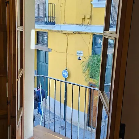 Apartamento Vacansis Plaza De La Reina *